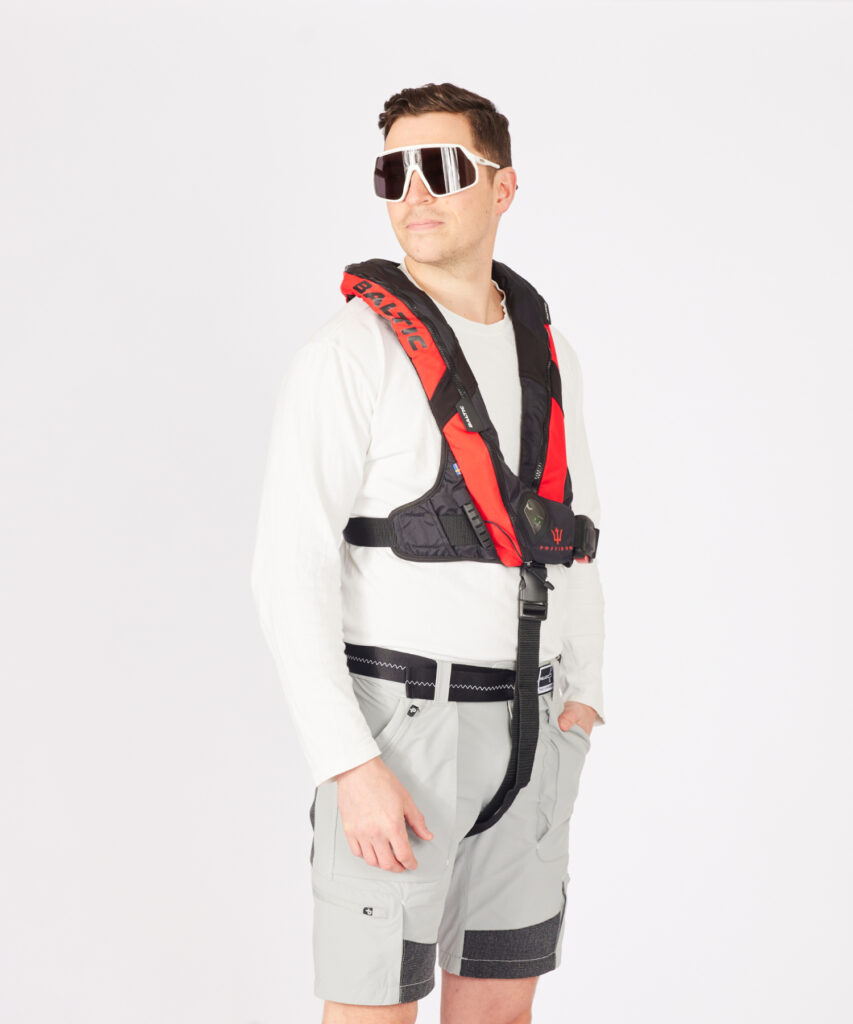 Poseidon Auto Life Jacket 165N – For Powerboating | Baltic